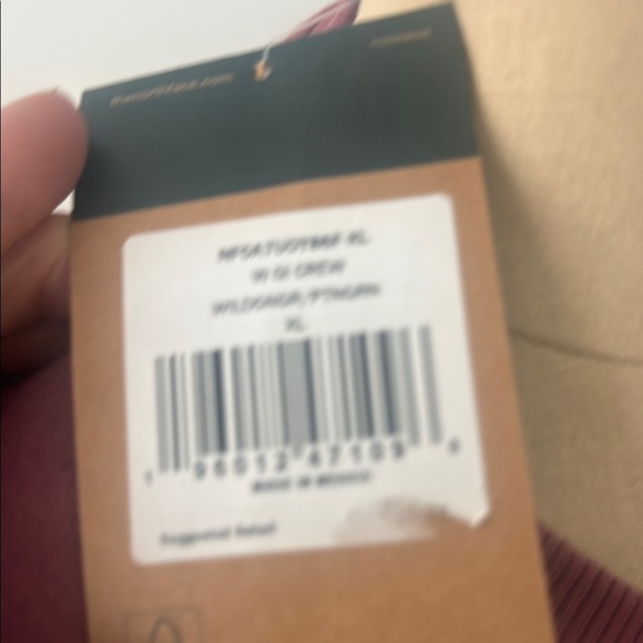 The North Face Burgundy Sweatshirt with Scenic Print - Picture 2 of 3